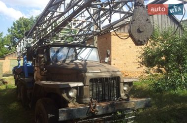 Бурова установка Урал 375 1974 в Гайсину