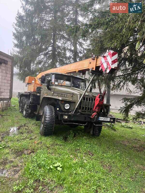 Автокран Урал 4320 1985 в 