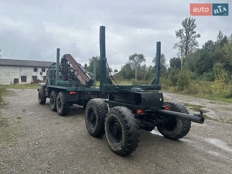 Лесовоз / Сортиментовоз Урал 5557 1987 в Делятине