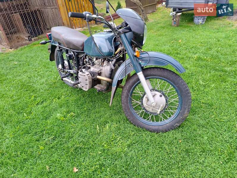 Мотоцикл Классик Урал K-750 1981 в Рава-Русской