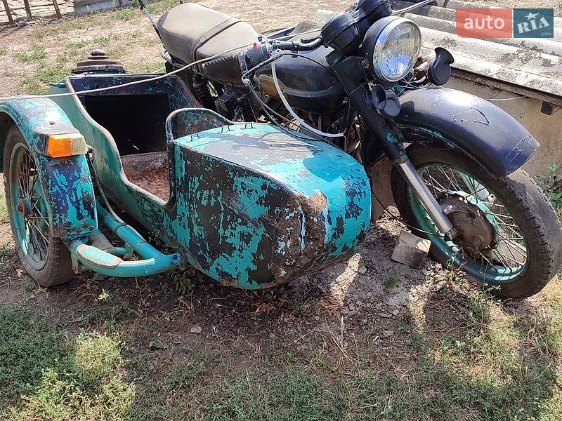 Мотоцикл з коляскою Урал МТ 1967 в Жовтих Водах