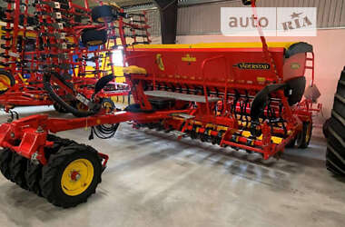 Сеялка точного высева пневматическа Vaderstad Rapid 2016 в Звенигородке