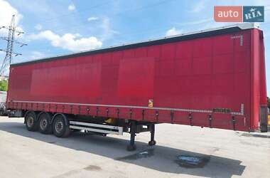 Тентованный борт (штора) - полуприцеп Van Hool 3B0011 2010 в 