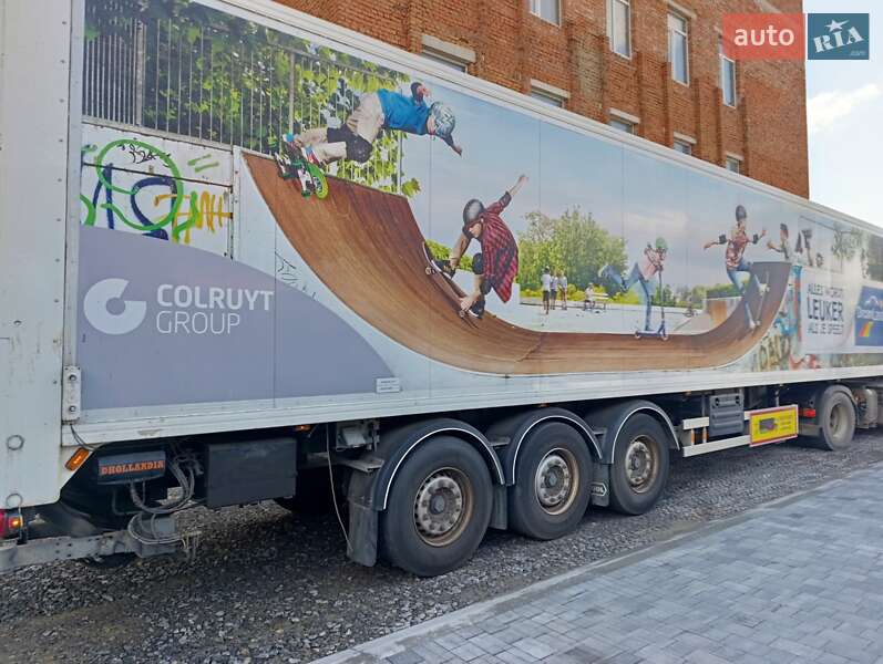 Ізотермічна будка Van Hool 3B0070 2014 в Старокостянтинові