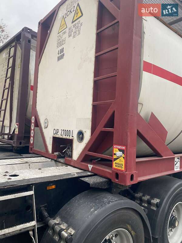 Цистерна напівпричіп Van Hool 3B2013AA 2000 в Кременчуці