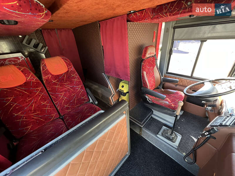 Туристичний / Міжміський автобус Van Hool 927 2001 в Одесі