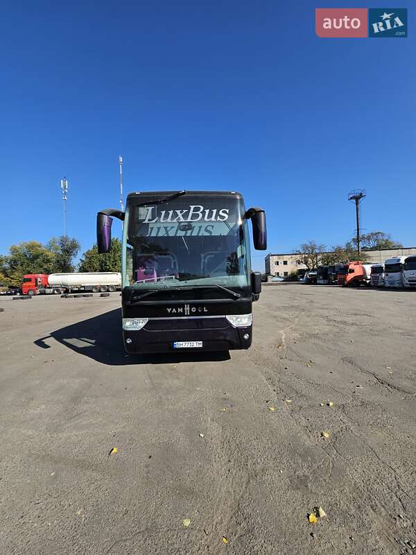 Туристический / Междугородний автобус Van Hool Acron 2013 в Измаиле