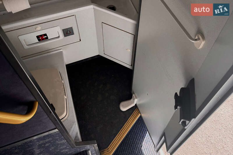 Туристичний / Міжміський автобус Van Hool Acron 2010 в Дніпрі фото 37 Туристичний / Міжміський автобус Van Hool Acron 2010 в Дніпрі