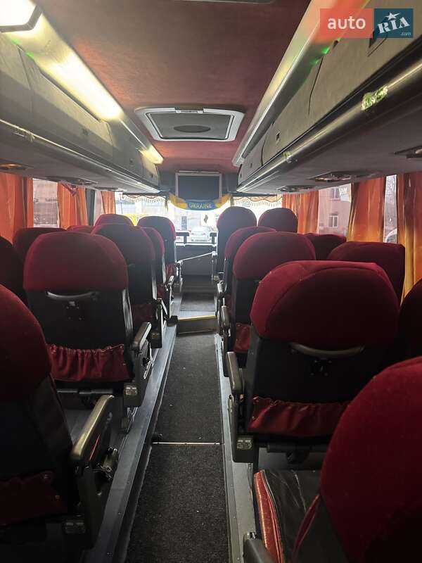 Туристический / Междугородний автобус Van Hool Altano 2003 в Тернополе