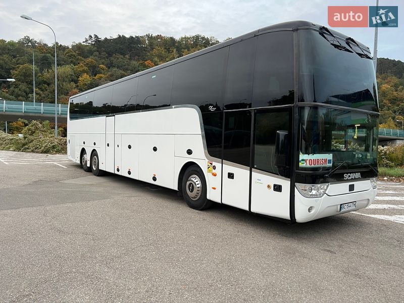 Туристичний / Міжміський автобус Van Hool Altano 2013 в Львові