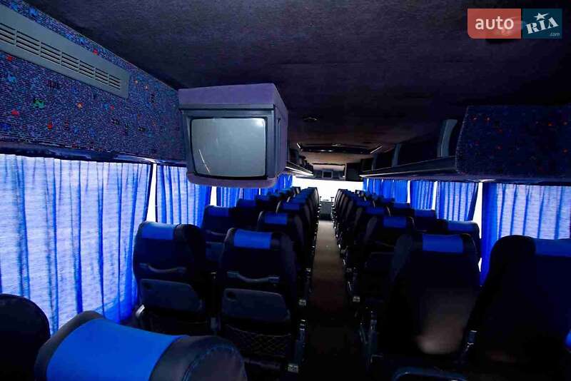 Туристичний / Міжміський автобус Van Hool Astromega 2002 в Чернігові