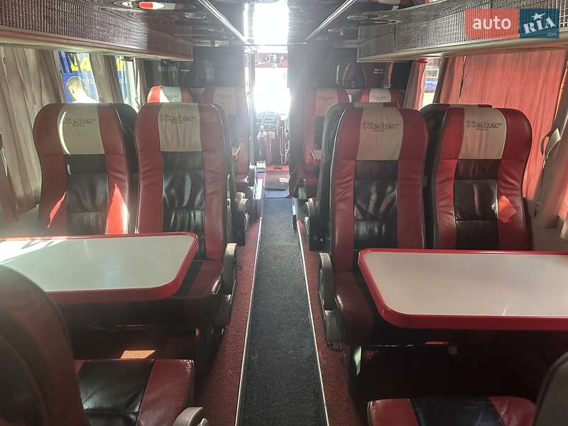 Туристичний / Міжміський автобус Van Hool Astromega 2011 в Львові