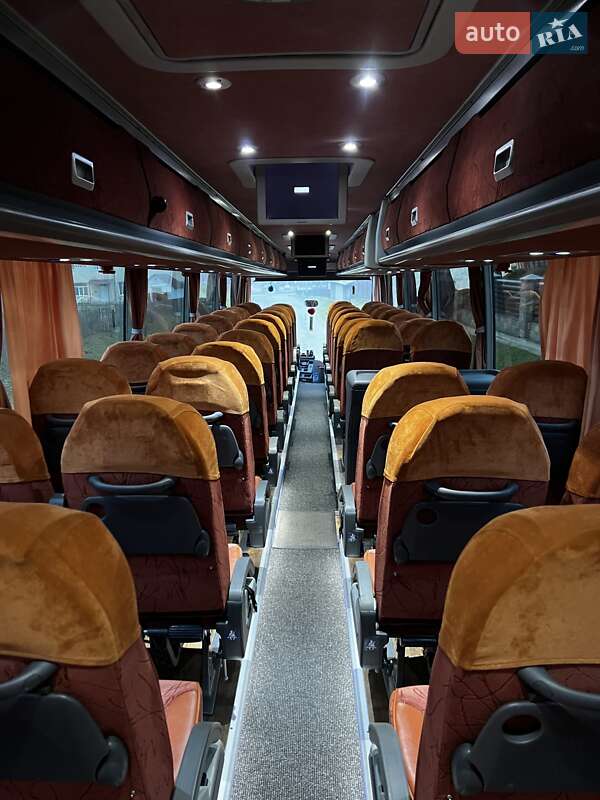 Туристический / Междугородний автобус Van Hool Astron 2010 в Львове