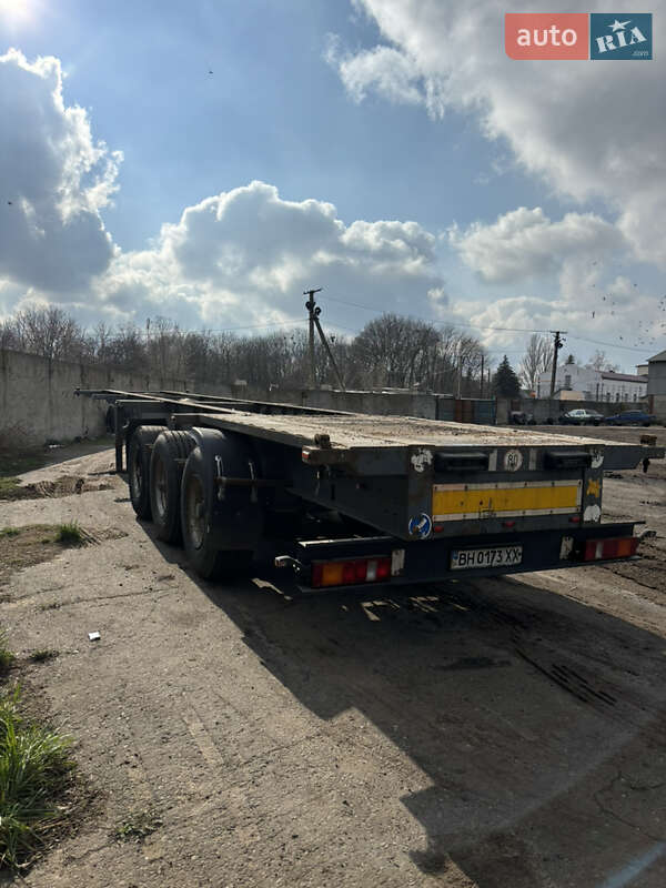 Контейнеровоз напівпричіп Van Hool FS 1990 в Одесі