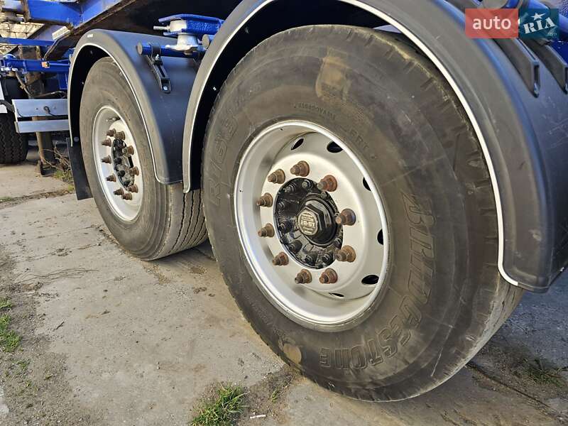 Контейнеровоз напівпричіп Van Hool NV 2008 в Одесі