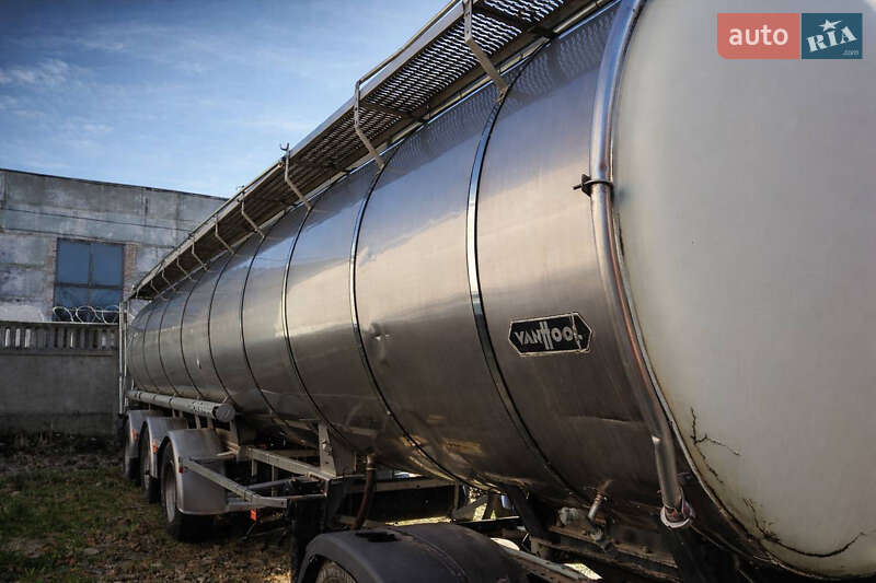 Цистерна Van Hool T300 1994 в Виннице