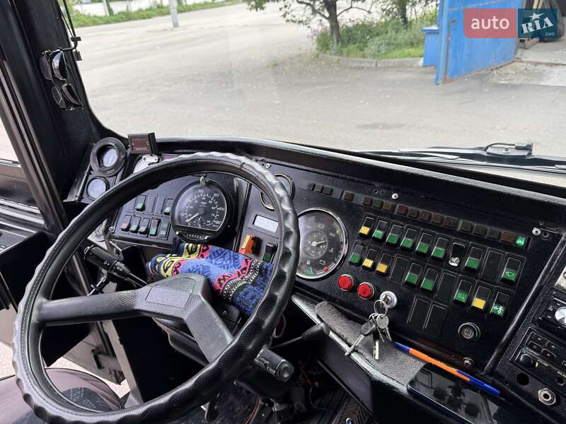 Туристичний / Міжміський автобус Van Hool T816 1999 в Києві фото 26 Туристичний / Міжміський автобус Van Hool T816 1999 в Києві