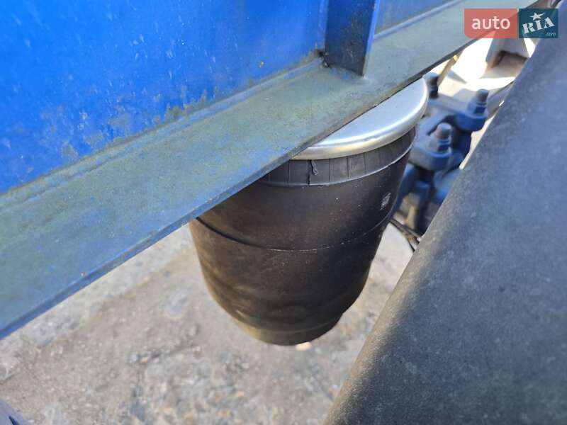 Контейнеровоз напівпричіп Van Hool Tank Container 2007 в Одесі
