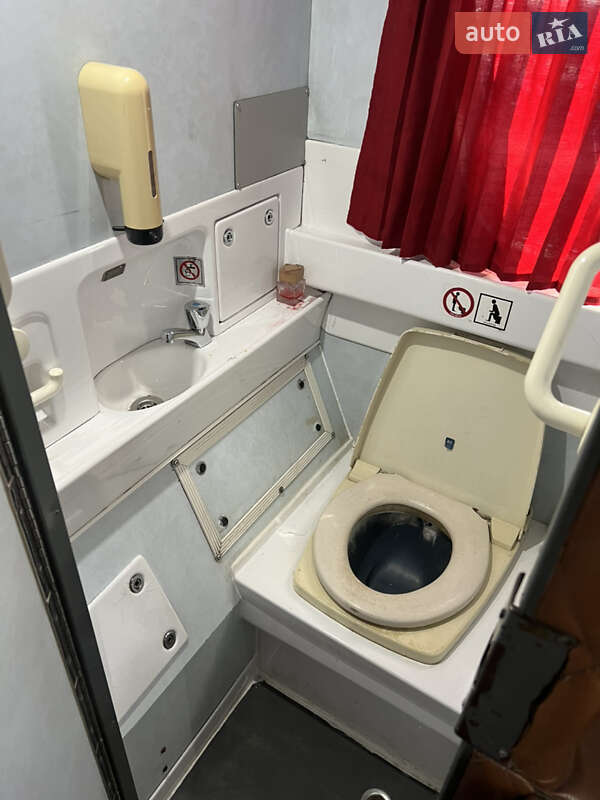 Туристичний / Міжміський автобус Van Hool TD 927 SD3 2001 в Одесі фото 24 Туристичний / Міжміський автобус Van Hool TD 927 SD3 2001 в Одесі