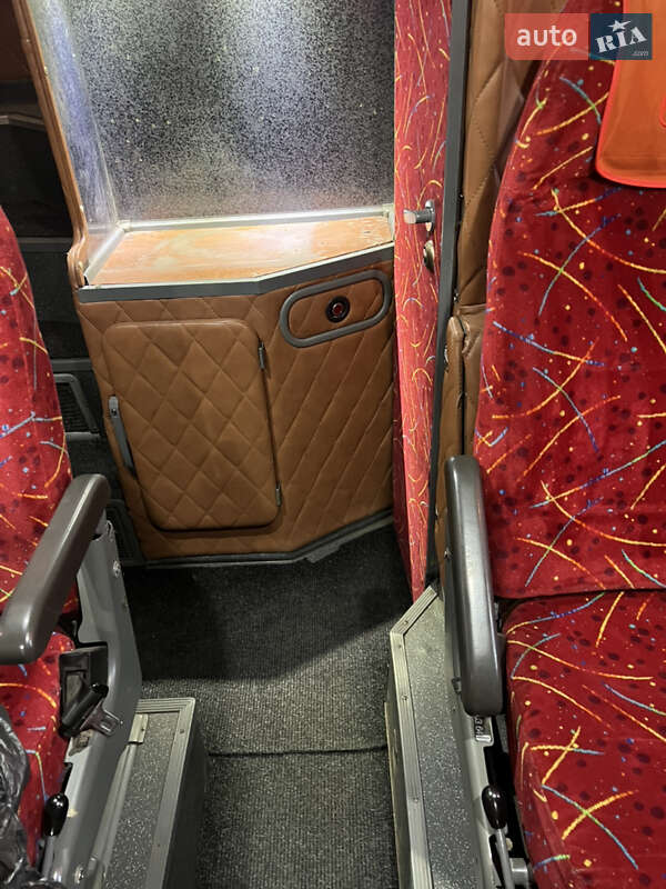 Туристичний / Міжміський автобус Van Hool TD 927 SD3 2001 в Одесі фото 23 Туристичний / Міжміський автобус Van Hool TD 927 SD3 2001 в Одесі