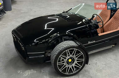 Трицикл Vanderhall Venice Speedster 2022 в 