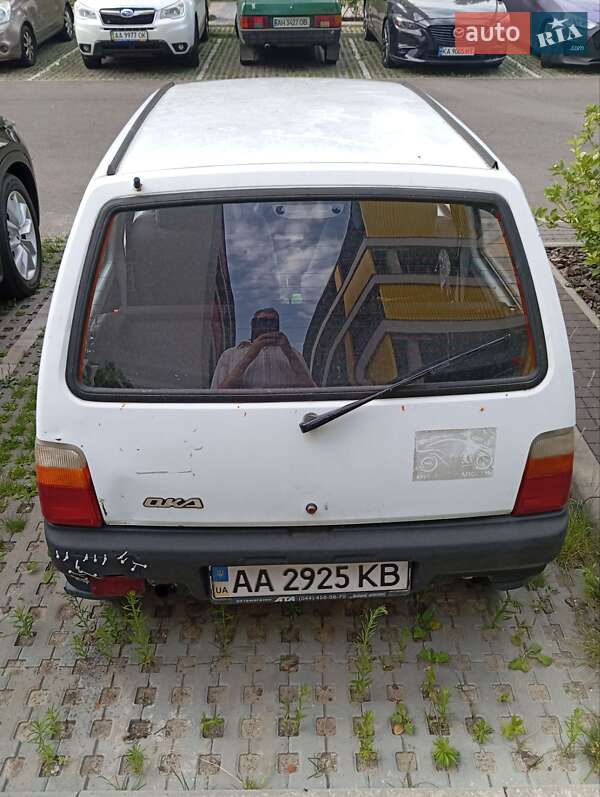 Хэтчбек ВАЗ / Lada 1111 Ока 2004 в Киеве