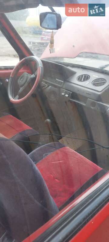 Хетчбек ВАЗ / Lada 1111 Ока 1999 в Києві