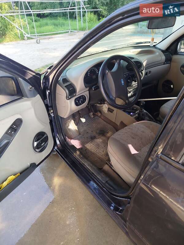 Універсал ВАЗ / Lada 1117 Калина 2008 в Чернівцях