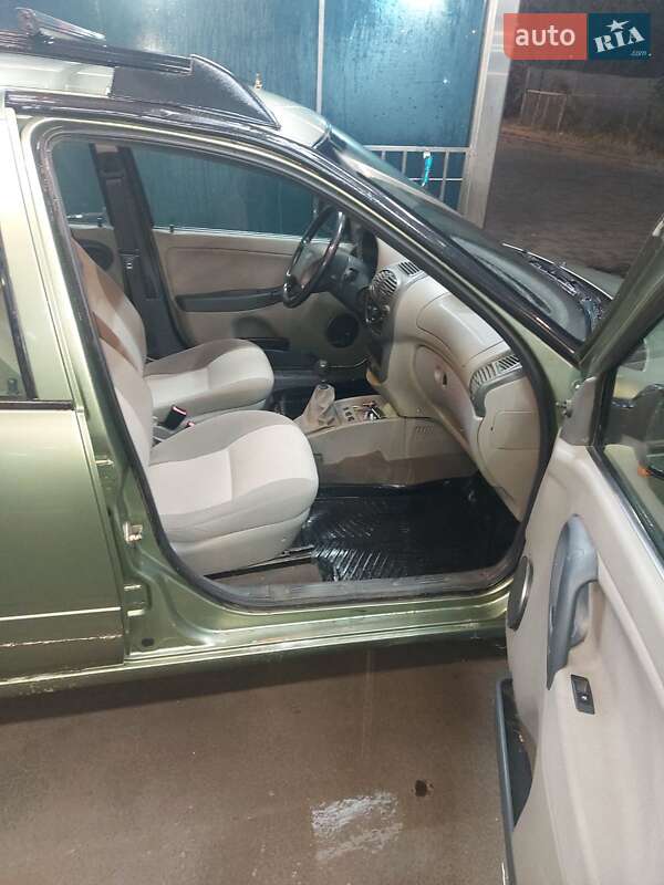 Універсал ВАЗ / Lada 1117 Калина 2011 в Дніпрі