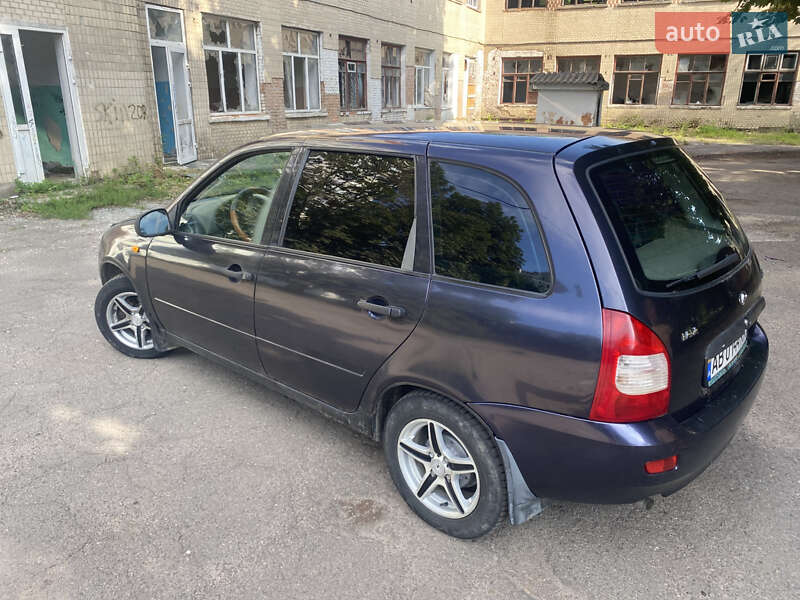 Универсал ВАЗ / Lada 1117 Калина 2008 в Немирове