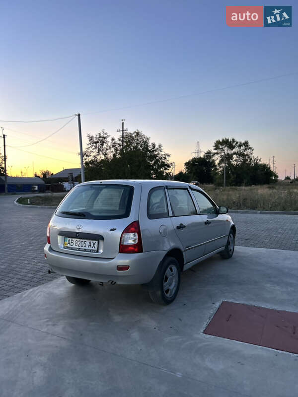Универсал ВАЗ / Lada 1117 Калина 2008 в Врадиевке