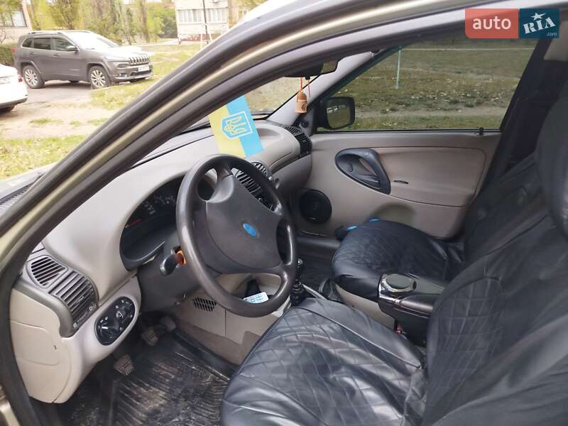 Универсал ВАЗ / Lada 1117 Калина 2010 в Каменском