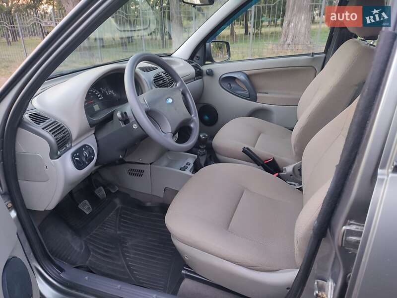 Универсал ВАЗ / Lada 1117 Калина 2010 в Запорожье