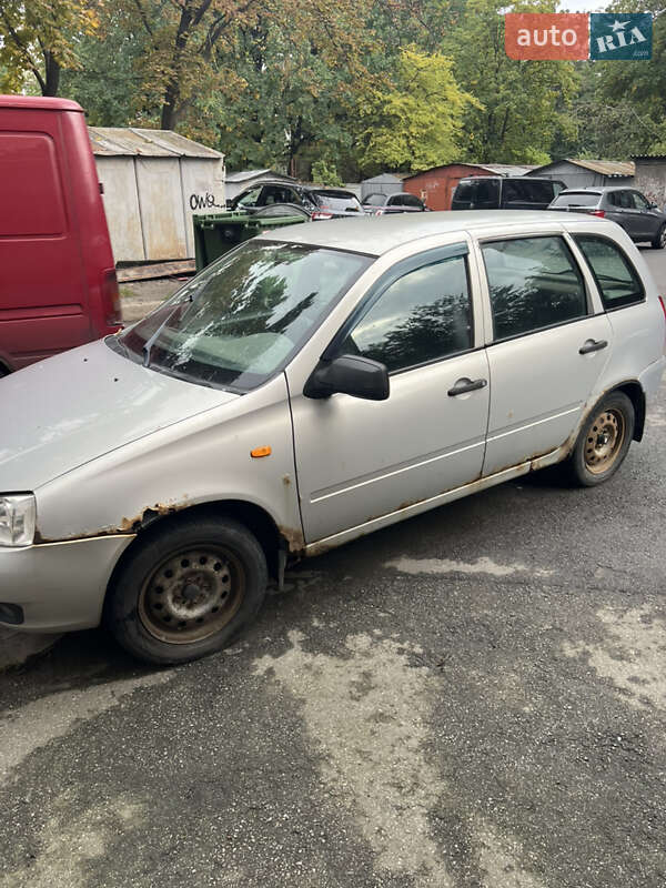 Универсал ВАЗ / Lada 1117 Калина 2010 в Киеве фото 3 Универсал ВАЗ / Lada 1117 Калина 2010 в Киеве