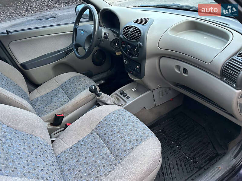 Универсал ВАЗ / Lada 1117 Калина 2008 в Мене