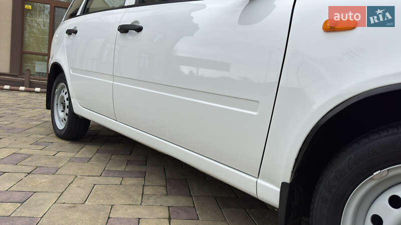 Универсал ВАЗ / Lada 1117 Калина 2009 в Кременчуге