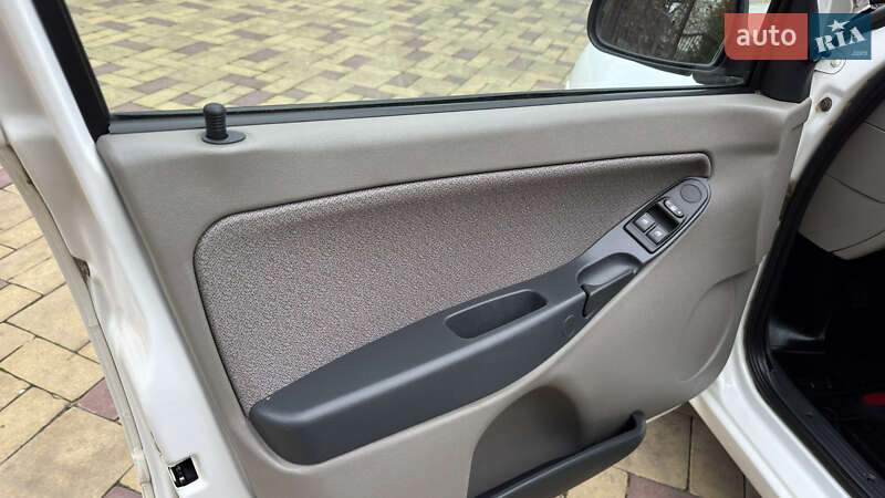 Универсал ВАЗ / Lada 1117 Калина 2009 в Кременчуге