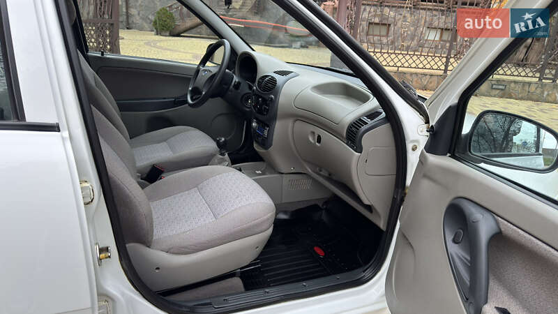 Универсал ВАЗ / Lada 1117 Калина 2009 в Кременчуге