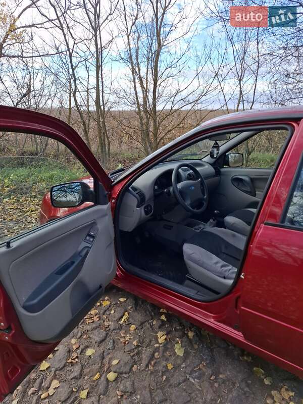 Универсал ВАЗ / Lada 1117 Калина 2010 в Городище