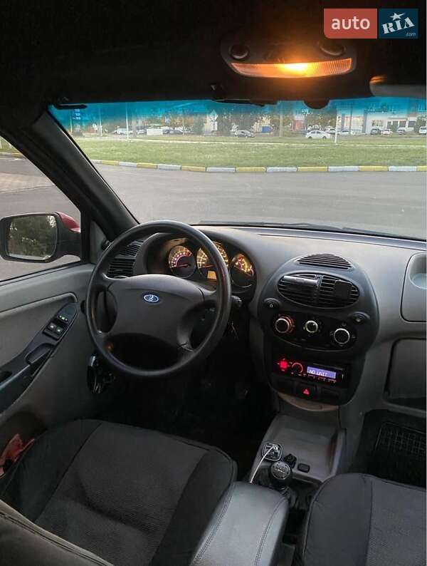 Универсал ВАЗ / Lada 1117 Калина 2010 в Полтаве