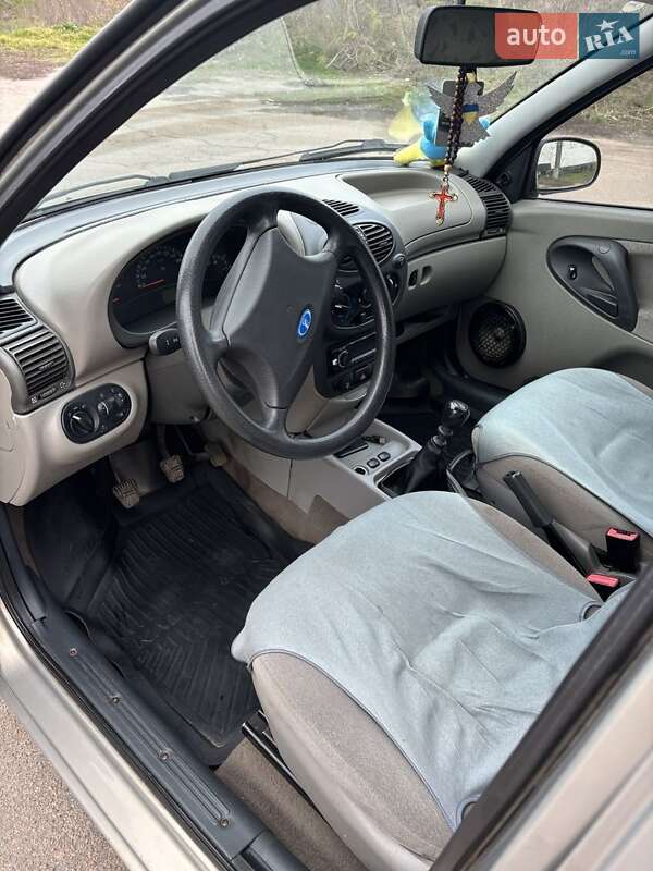 Универсал ВАЗ / Lada 1117 Калина 2007 в Александрие