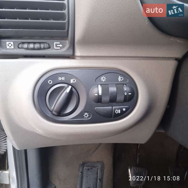 Седан ВАЗ / Lada 1118 Калина 2006 в Иршаве фото 16 Седан ВАЗ / Lada 1118 Калина 2006 в Иршаве