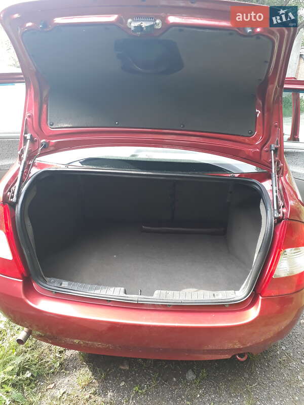 Седан ВАЗ / Lada 1118 Калина 2007 в Конотопе