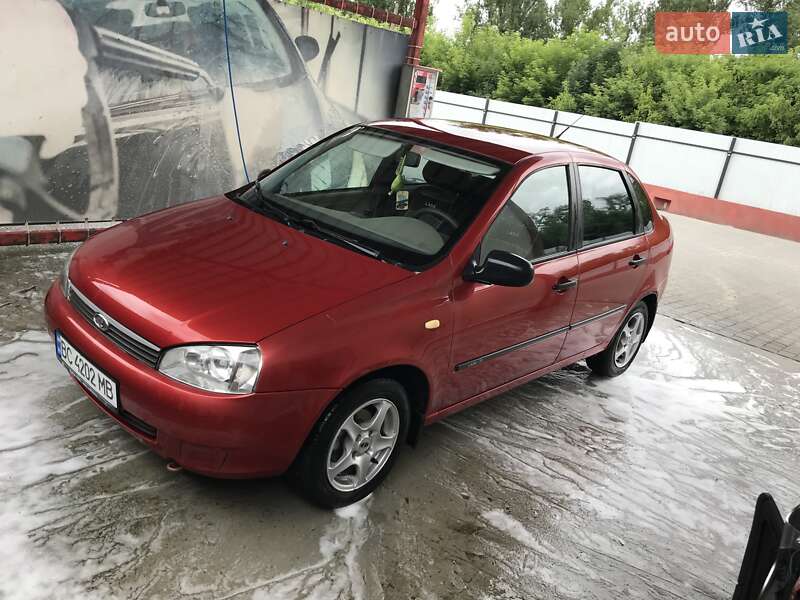 Седан ВАЗ / Lada 1118 Калина 2008 в Новом Роздоле
