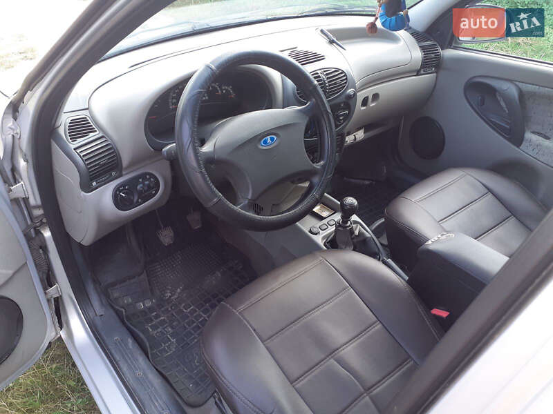 Седан ВАЗ / Lada 1118 Калина 2008 в Здолбунове
