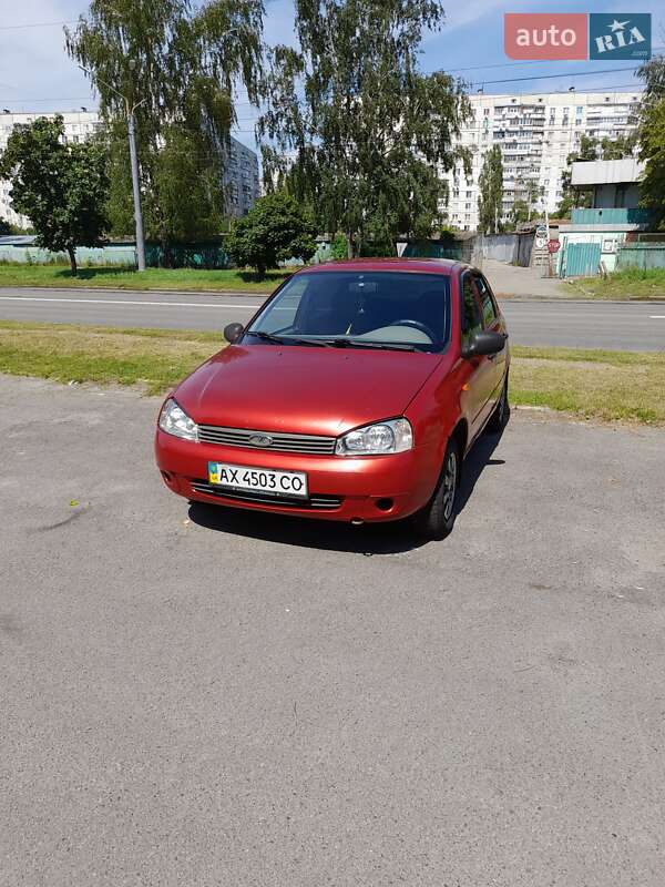 Седан ВАЗ / Lada 1118 Калина 2006 в Харькове