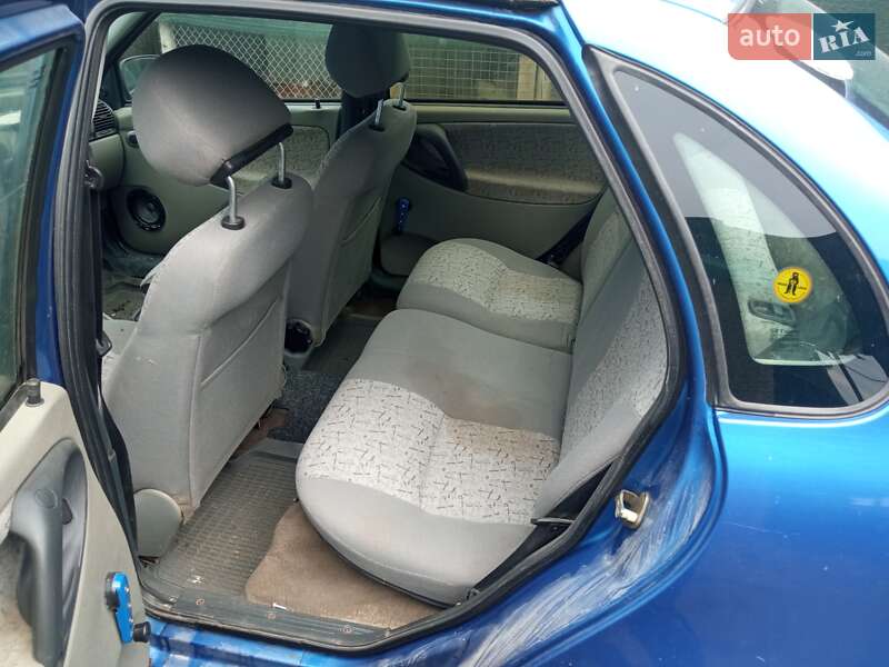 Седан ВАЗ / Lada 1118 Калина 2006 в Песчанке фото 16 Седан ВАЗ / Lada 1118 Калина 2006 в Песчанке