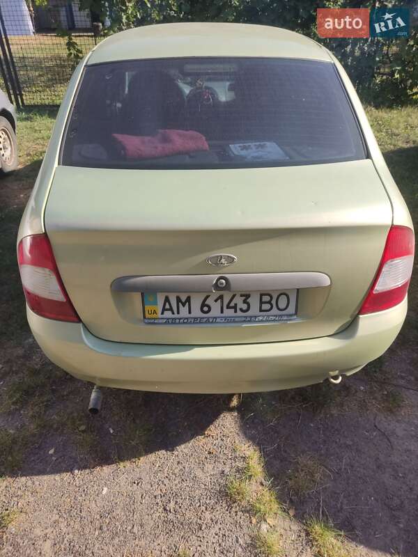 Седан ВАЗ / Lada 1118 Калина 2006 в Гайсине