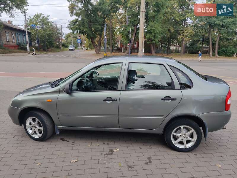 Седан ВАЗ / Lada 1118 Калина 2008 в Чернигове фото 3 Седан ВАЗ / Lada 1118 Калина 2008 в Чернигове