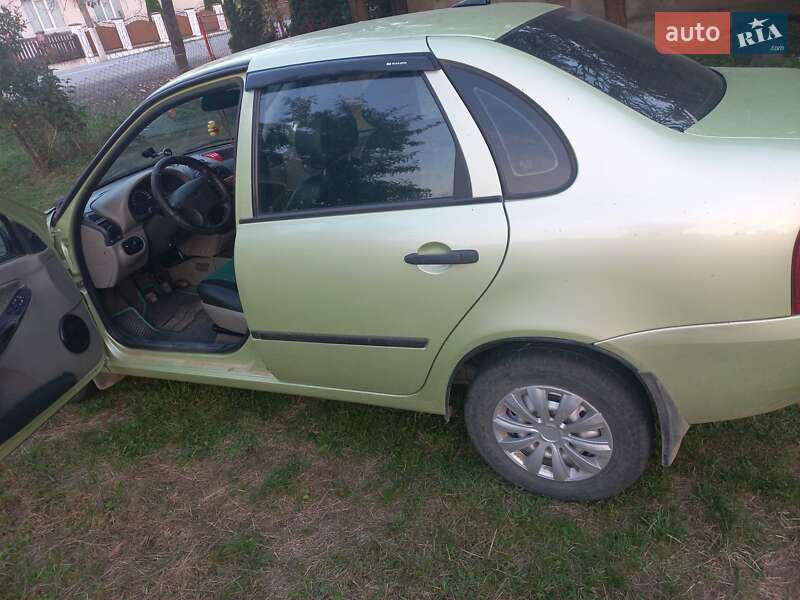 Седан ВАЗ / Lada 1118 Калина 2006 в Виноградове фото 10 Седан ВАЗ / Lada 1118 Калина 2006 в Виноградове